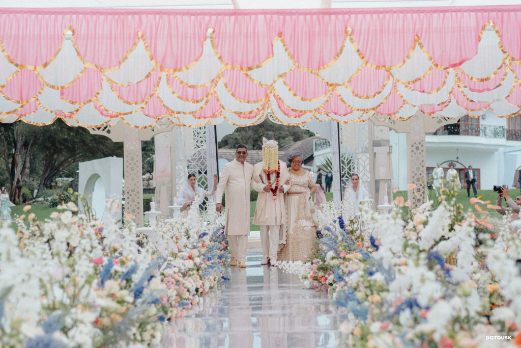 luxury wedding cost Kenya
